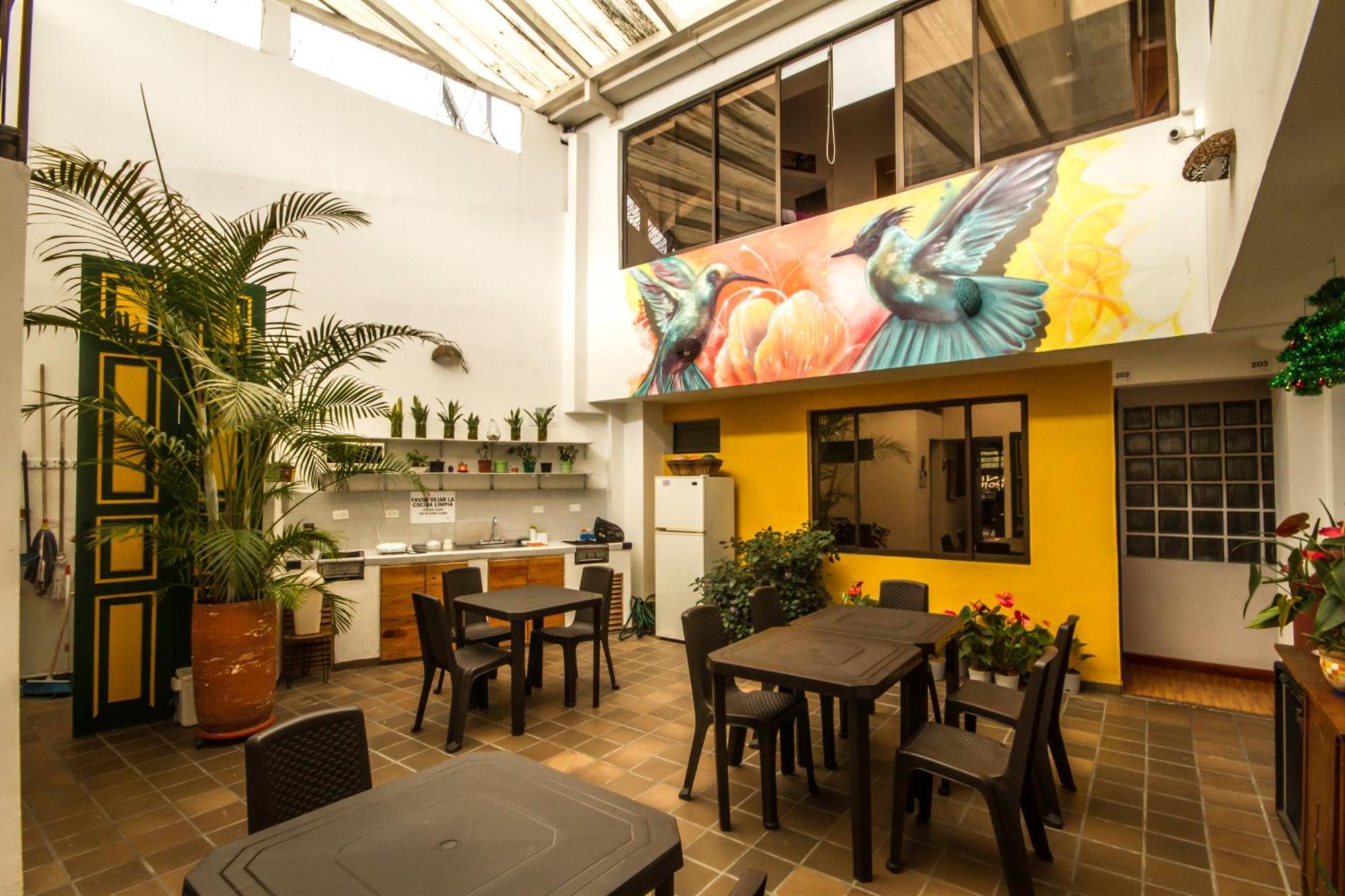 Hostal de la 57 Manizales Exterior foto